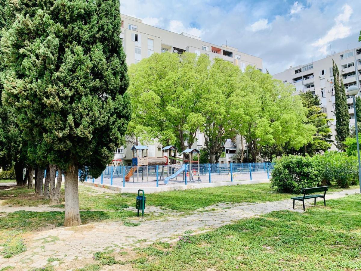 The L Place By Split Right Place מראה חיצוני תמונה