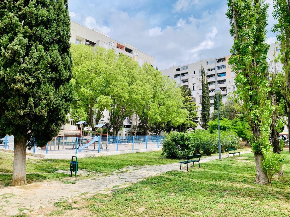 The L Place By Split Right Place מראה חיצוני תמונה