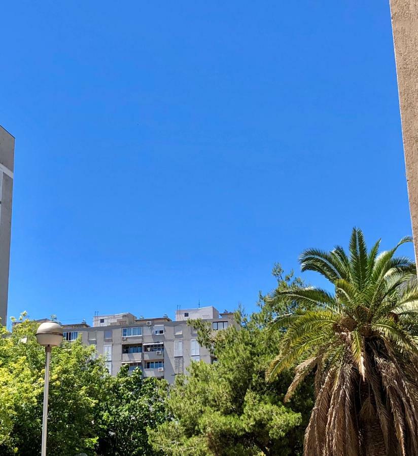 The L Place By Split Right Place מראה חיצוני תמונה